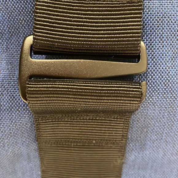 Kiwee Square Backpack - Picture 6 of 15